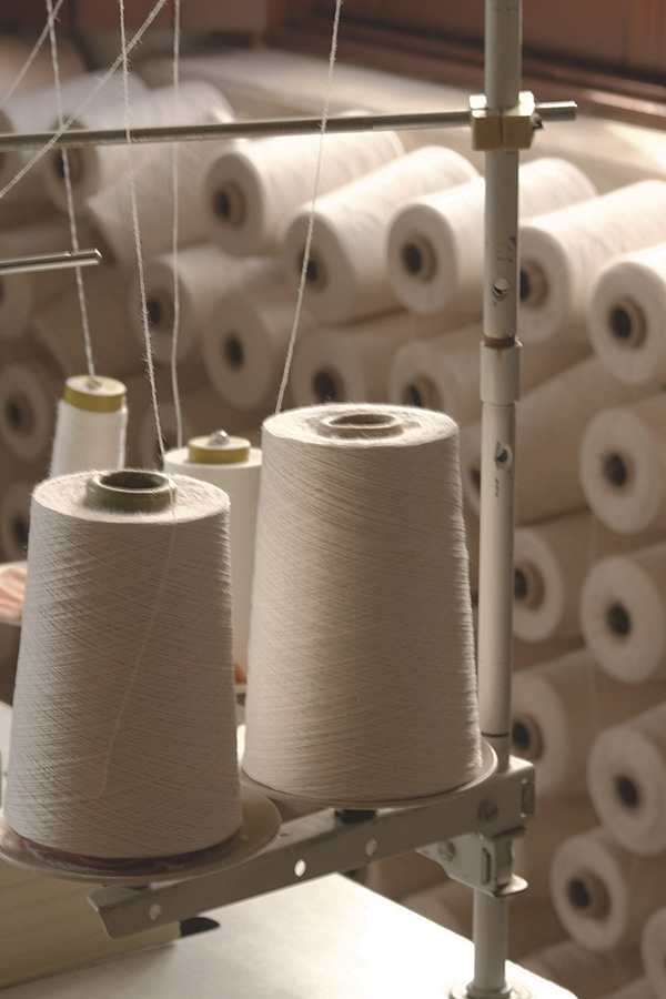 caroline-badran-YWTNP6Y5AHc-unsplash-lo2